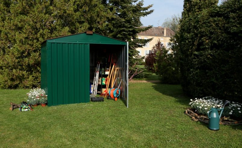 15 Smart Outdoor Storage Solutions to Maximize Your Small Yard Space