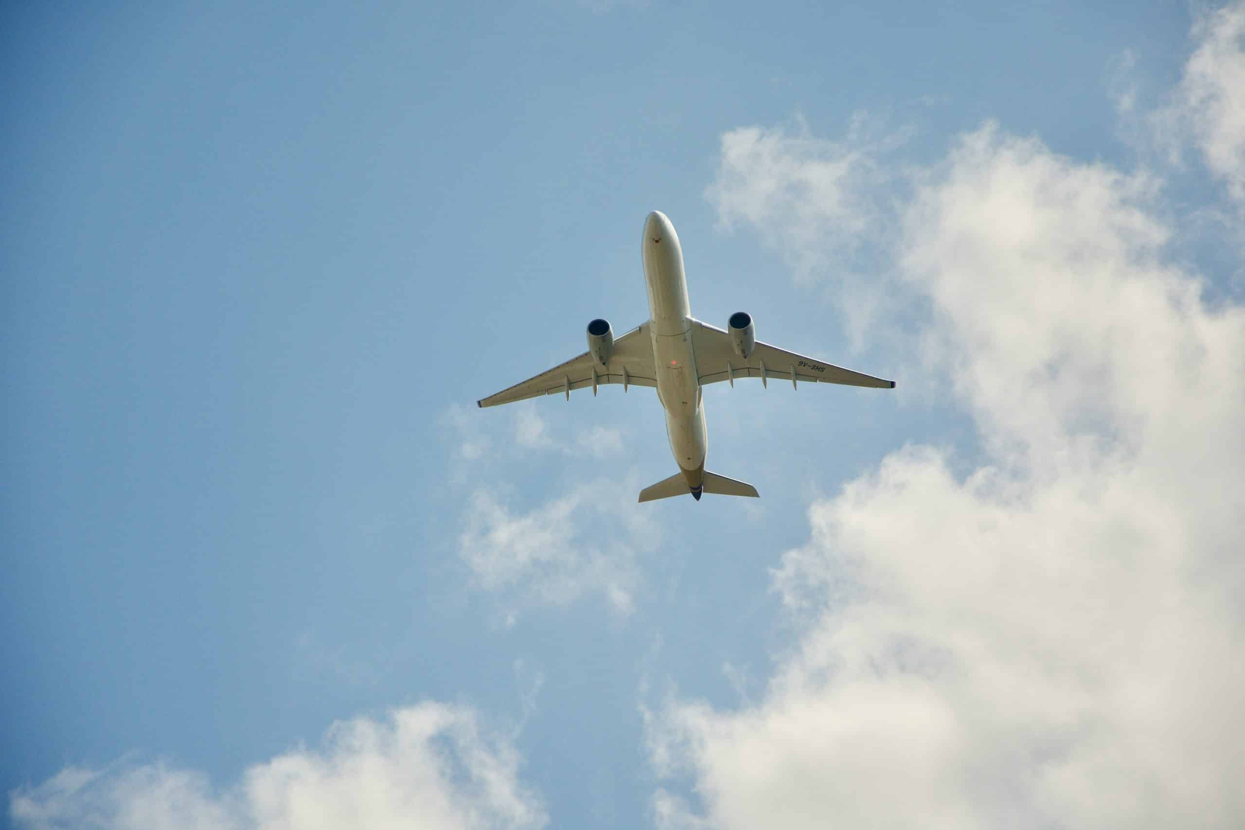 Top-Rated Airlines for Senior Travelers: 2025 Comfort & Service Guide