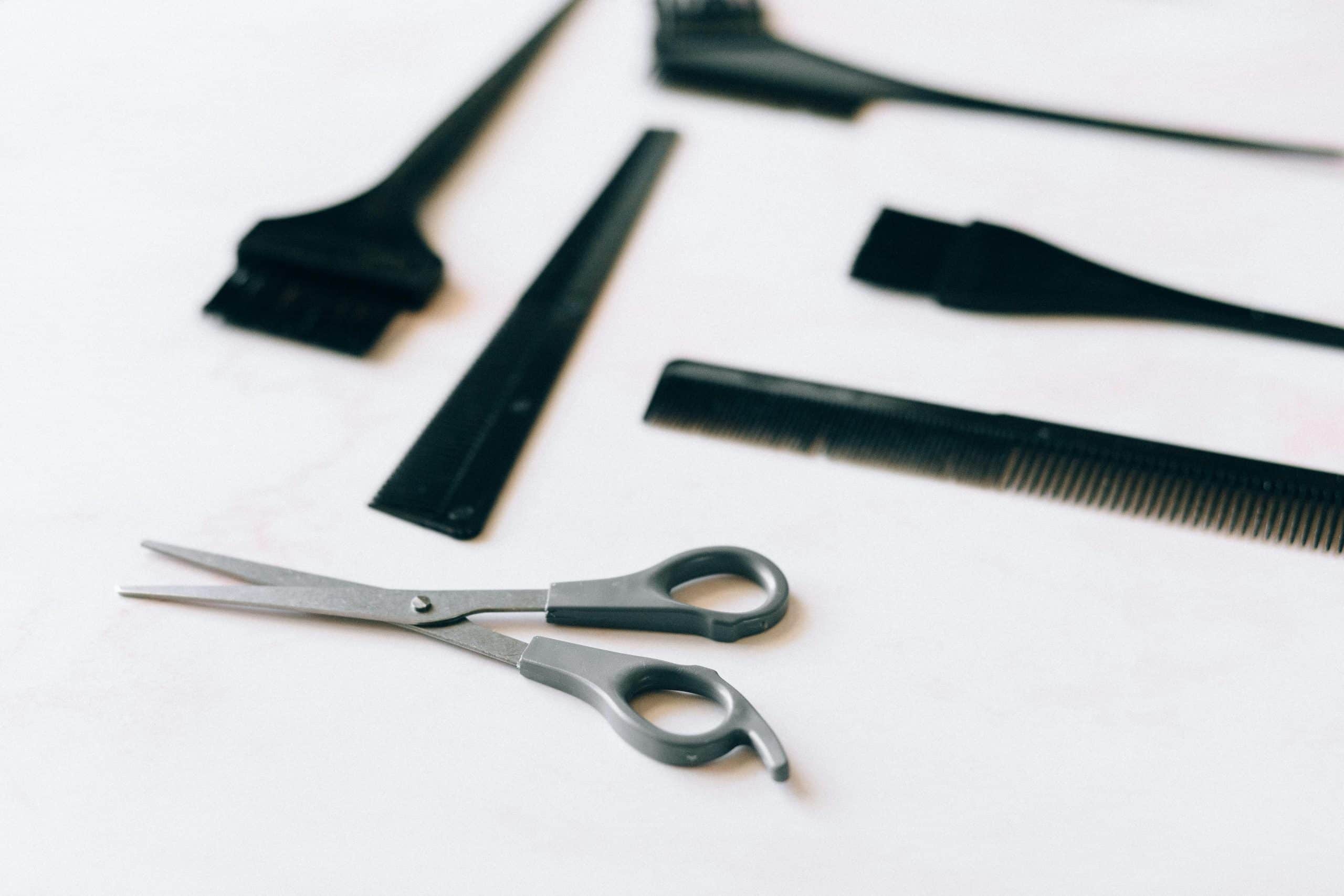 Essential Home Grooming Tools for Professional-Level Self-Care
